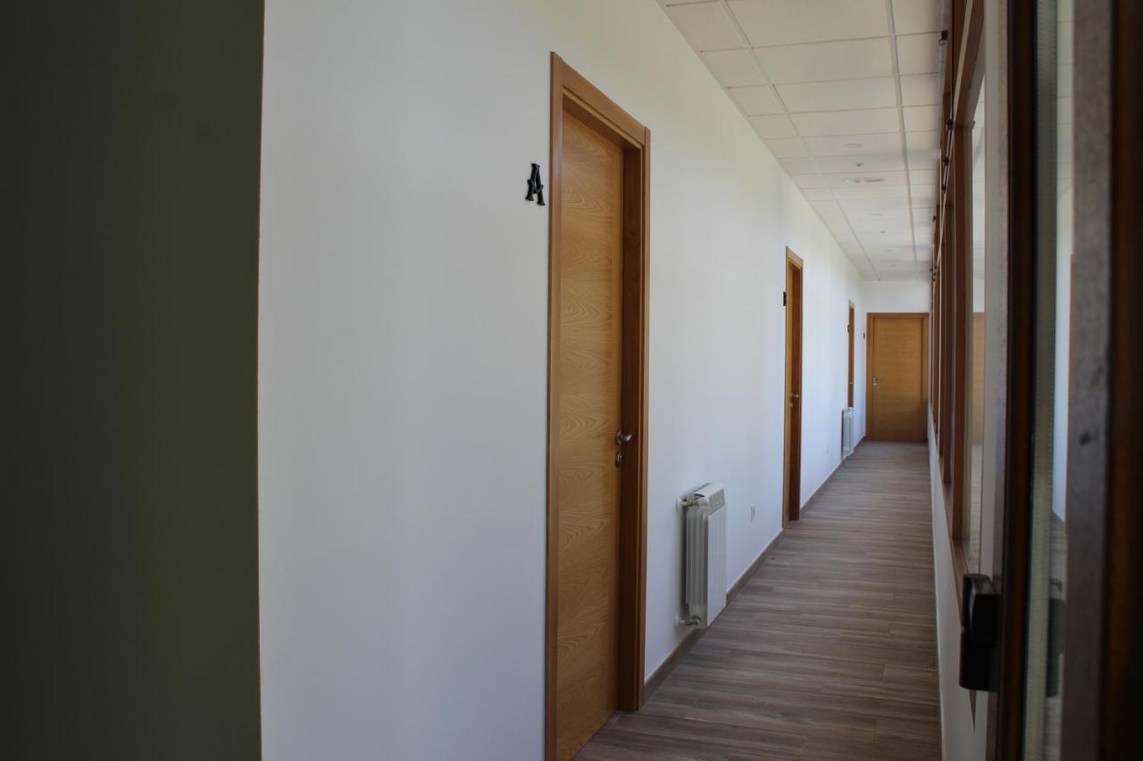 Pension Albergue O Pedregal Lourenza Zewnętrze zdjęcie
